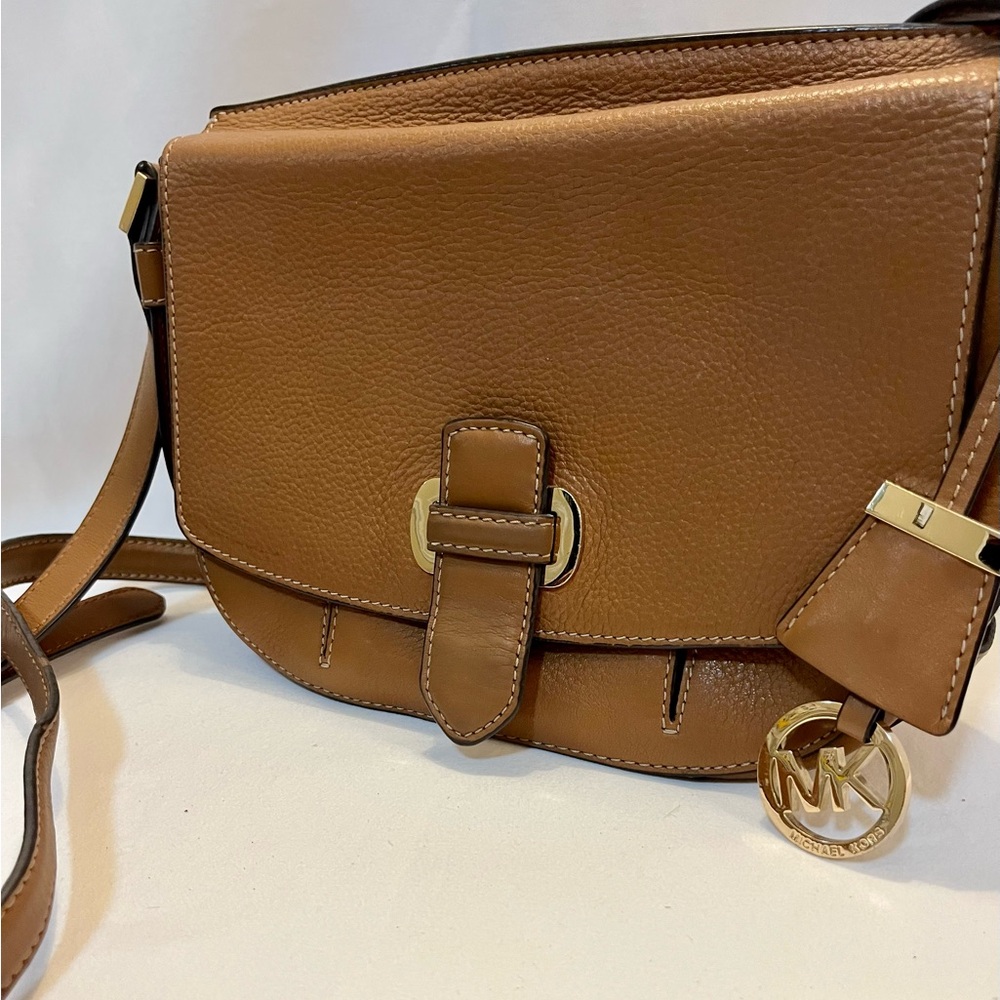 M MICHAEL KORS Medium Brown Saddle Crossbody Leather Bag